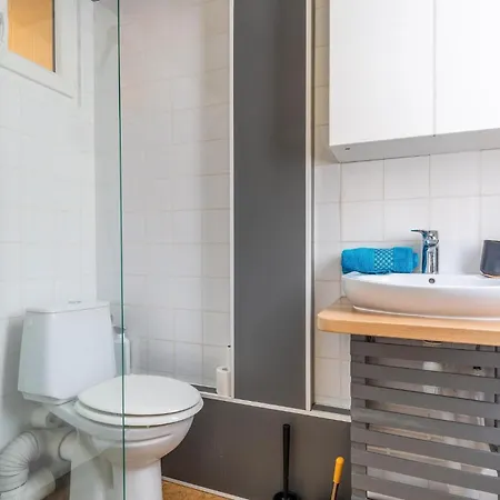 Amazing In With Kitchen